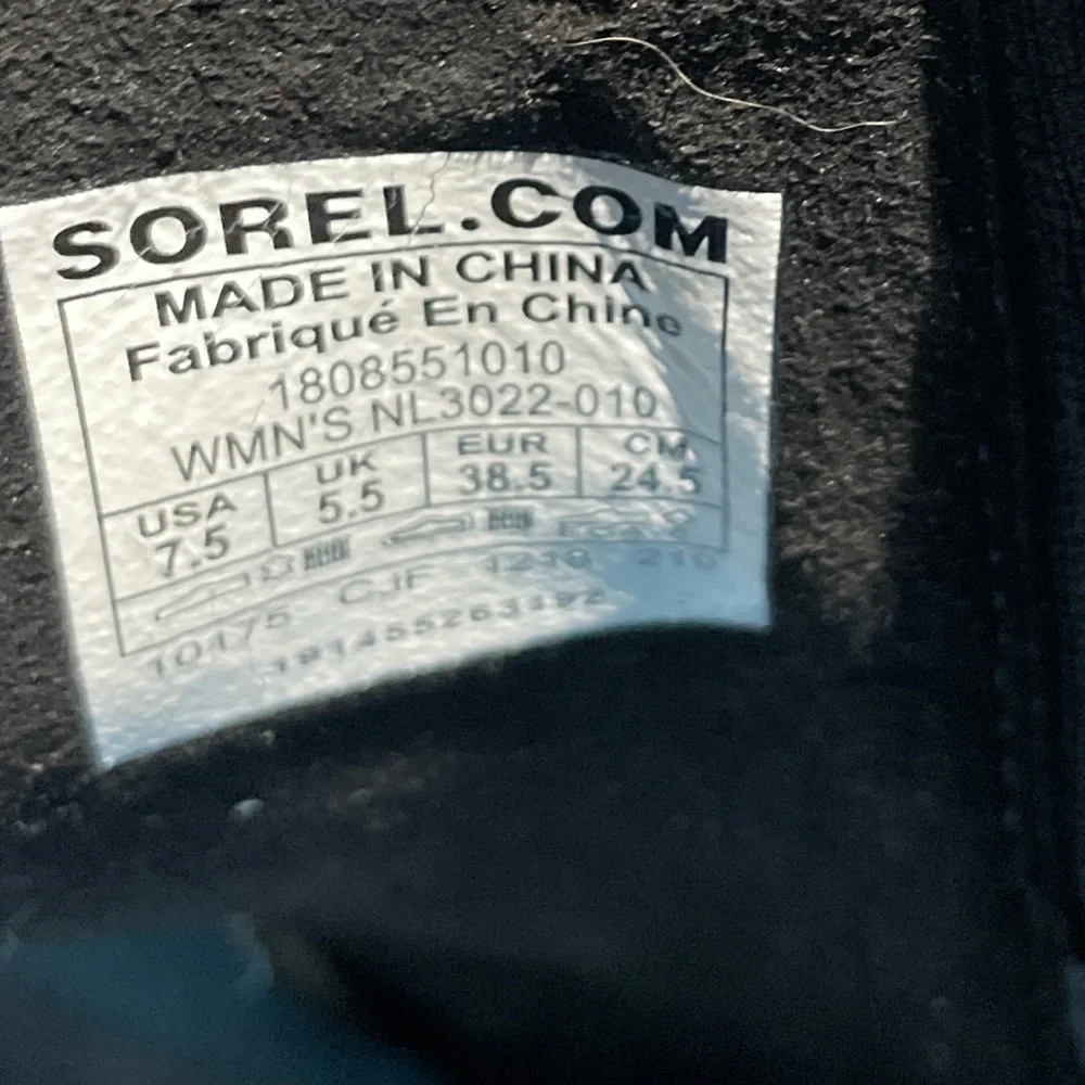 Sorel Dark Green Leather Boots